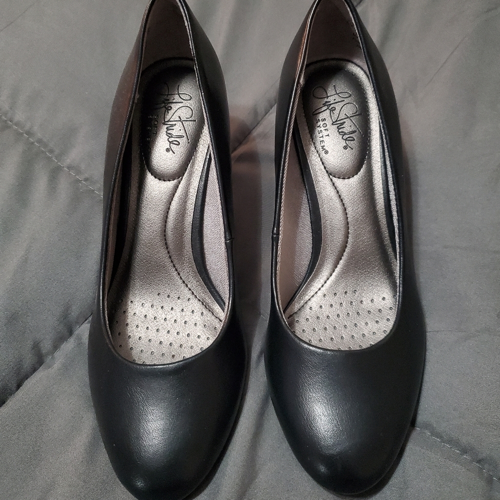 Black heels
